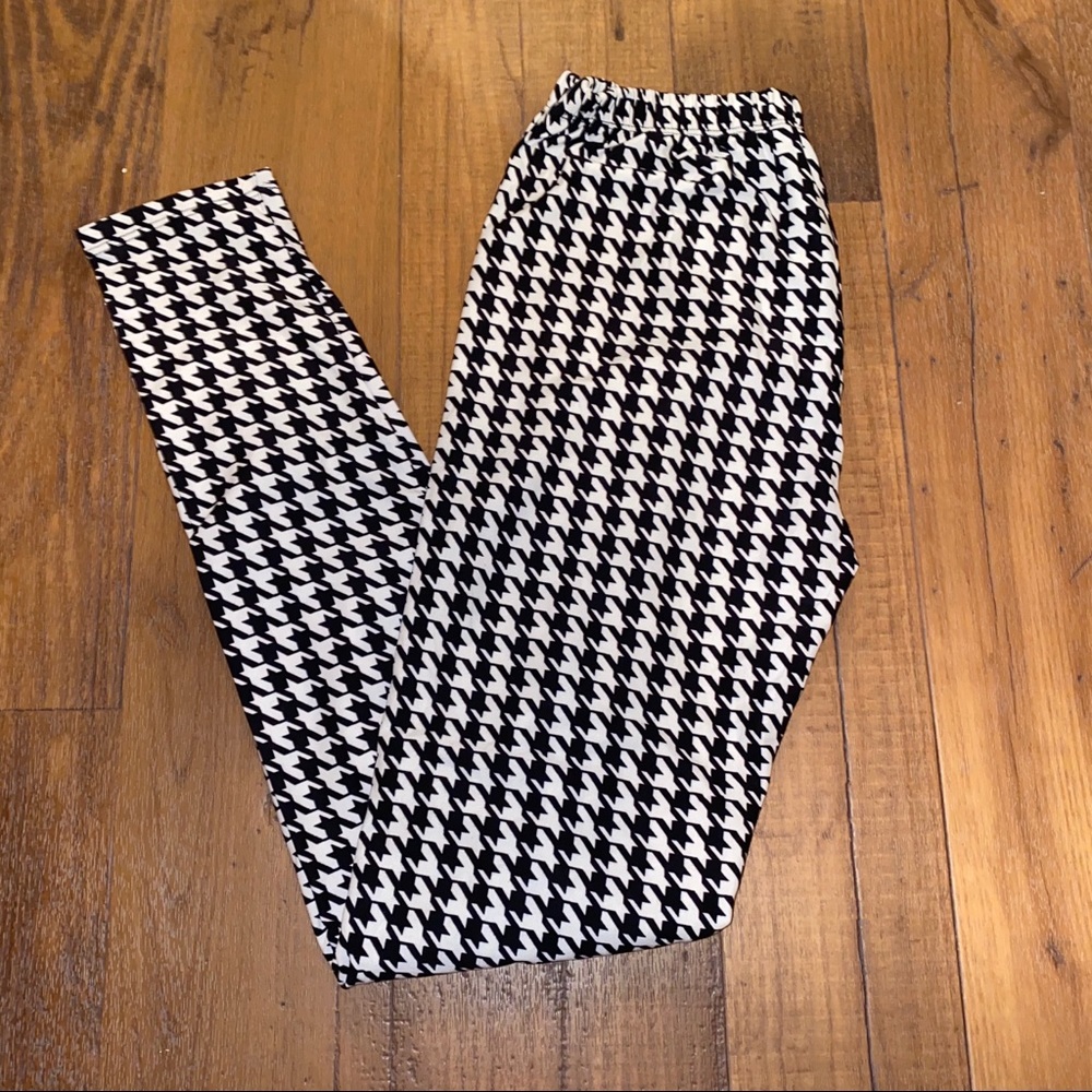 🐰Black and White Patterned One Size Legging Retro